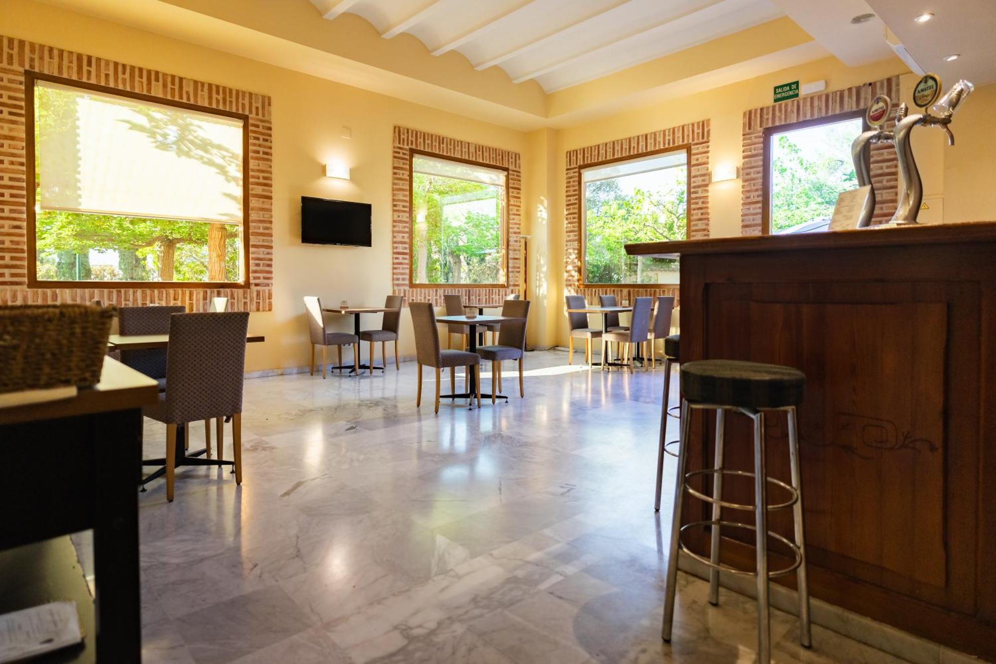 Ad Hoc Parque Hotel Bétera Eksteriør billede